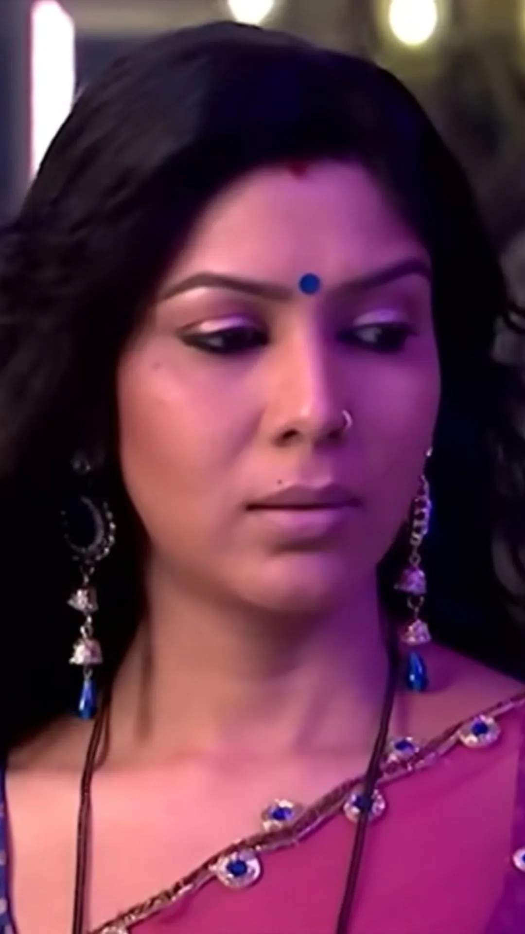 एक्टिंग नहीं सरकारी नौकरी करना चाहती थीं ये हसीना, किसिंग सीन से बनी थीं सेंसेशन