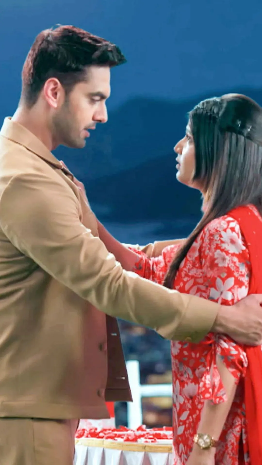 YRKKH: अभिरा-अरमान की जिंदगी बनी खेल? कौन है असली गेम चेंजर