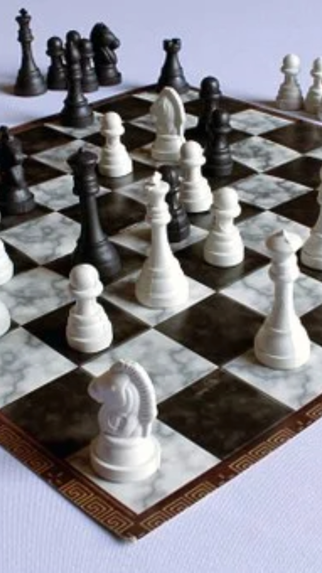  World Chess Day: क्या आप जानते हैं भारत में हुई थी शतरंज के खेल की खोज