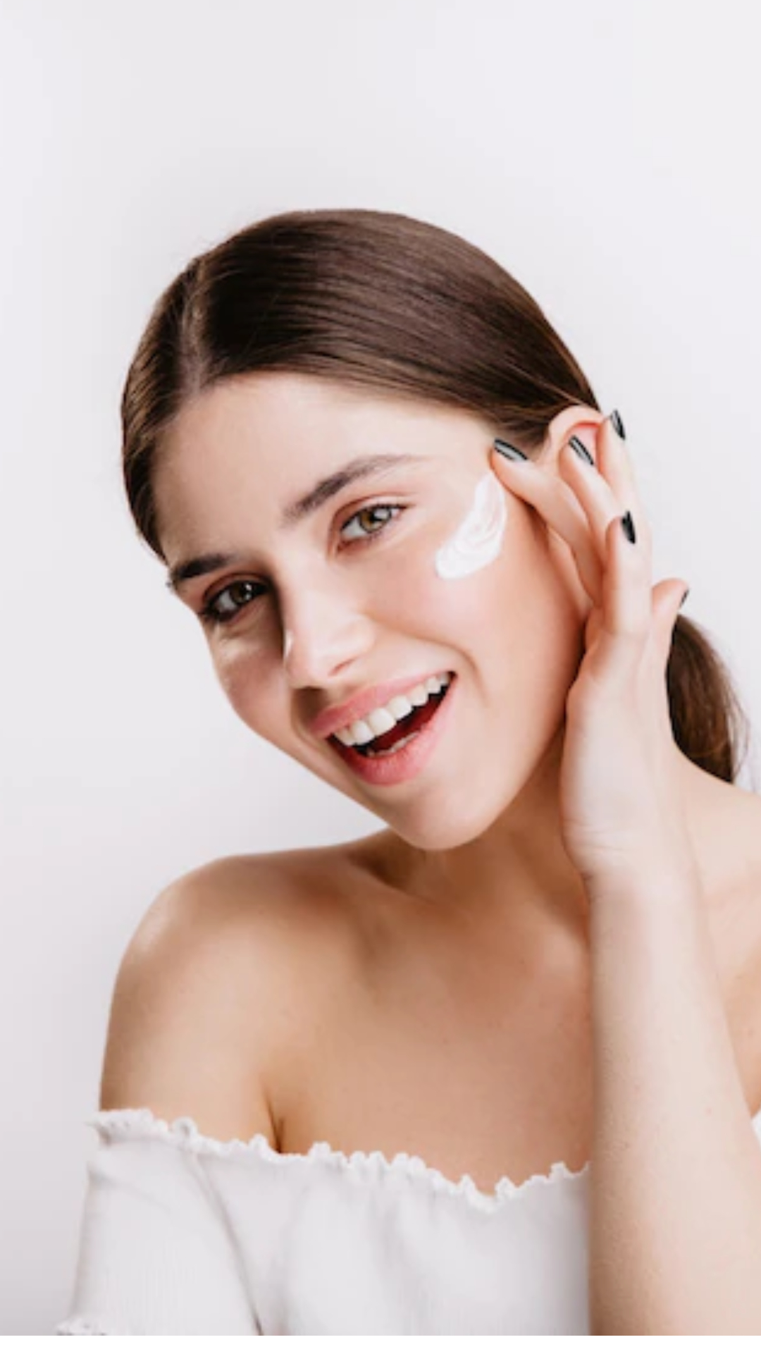 Winter Skin Care Tips: सर्दियों में त्वचा की देखभाल के लिए फॉलो करें टिप्स 