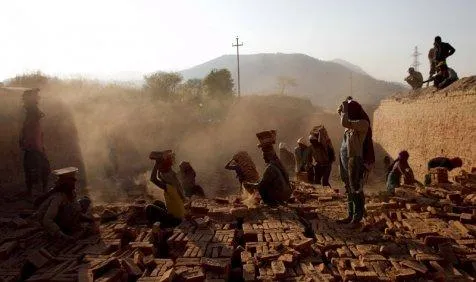 सरकार बढ़ाएगी देशभर में न्यूनतम मजदूरी का रेट, अर्थव्यवस्था को मिलेगा बूस्ट- India TV Paisa