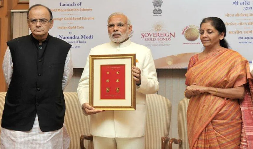#DiwaliGift- मॉनेटाइजेशन स्कीम के साथ PM मोदी ने लॉन्च किया भारत का पहला Gold Coin #DiwaliGift- मॉनेटाइजेशन स्कीम के साथ PM मोदी ने लॉन्च किया भारत का पहला Gold Coin- India TV Hindi