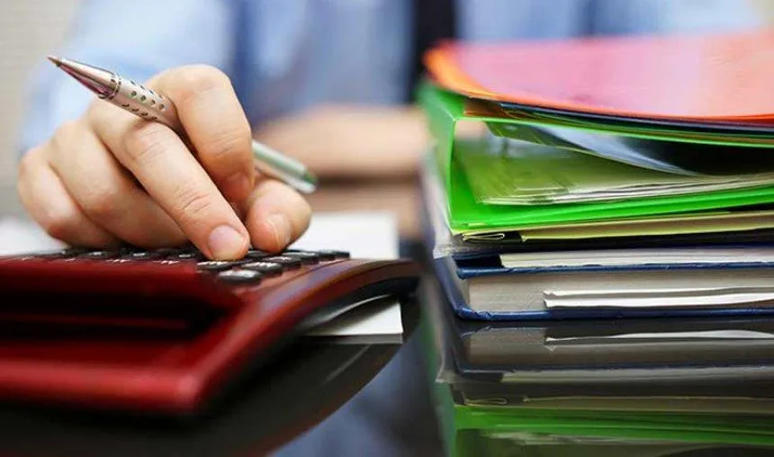 प्रॉपर्टी पर बचाना चाहते हैं अगर कैपिटल गेन टैक्स, तो अपनाएं ये तरीका प्रॉपर्टी पर बचाना चाहते हैं अगर कैपिटल गेन टैक्स, तो अपनाएं ये तरीका- India TV Paisa