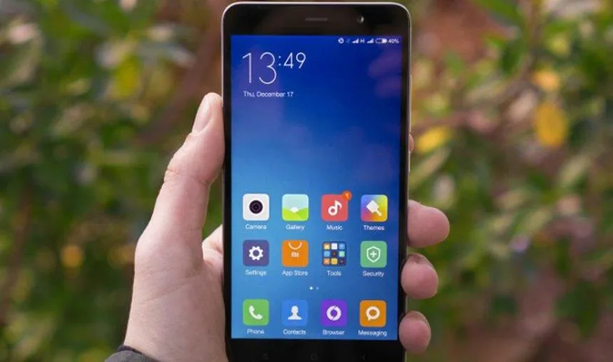 Gadget this Week: सैमसंग ने पेश की नई गैलेक्सी सीरीज, चंद सेकेंड में बिक गए सभी नोट 3 Gadget this Week: सैमसंग ने पेश की नई गैलेक्सी सीरीज, चंद सेकेंड में बिक गए सभी नोट 3- India TV Hindi