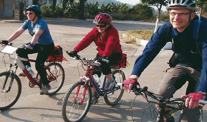 कभी बीजिंग को कहते थे किंगडम ऑफ बाइक्स, अब घट गए साइकिल सवार Cycle in China- India TV Hindi
