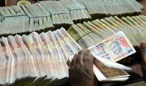 पी-नोट निवेश पहुंचा 20 महीने के न्यूनतम स्तर पर, कंपनियों ने ऋण से रिकॉर्ड 4.92 लाख करोड़ रुपए जुटाए- India TV Paisa