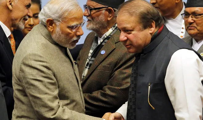 मोदी-नवाज शरीफ की दोस्ती के कारण होगा पाकिस्तान में तख्तापलट? modi sharif- India TV Hindi