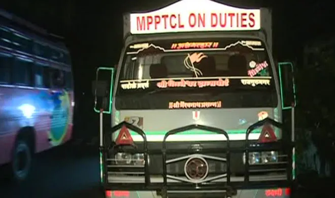 मप्र: तीर्थयात्रियों ने पुलिस चौकी पर किया हमला, देखें तस्वीरे madhya pradesh- India TV Hindi