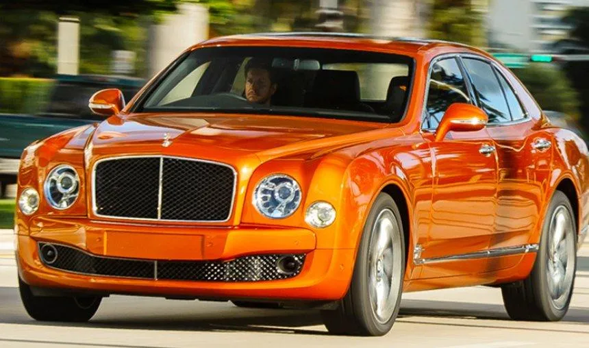 Extreme Luxury: खूबसूरत और शानदार, ये हैं भारतीय सड़कों पर मौजूद सबसे महंगी कारें Extreme Luxury: खूबसूरत और शानदार, ये हैं भारतीय सड़कों पर मौजूद सबसे महंगी कारें- India TV Hindi