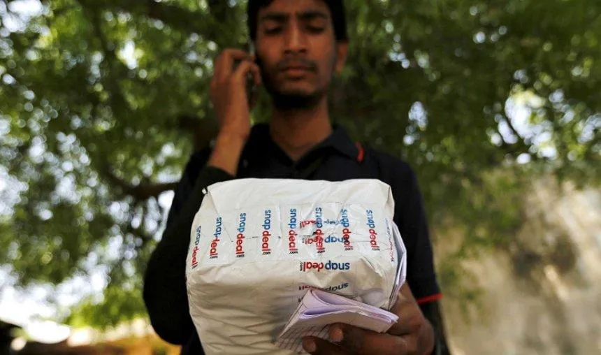 महज 6 वर्षों में इन कारणों से स्नैपडील ने खोई अपनी चमक, वर्चस्व की लड़ाई में अमेजन से पिछड़ती कंपनी Dawn to Dusk: महज 6 वर्षों में इन कारणों से Snapdeal ने खोई अपनी चमक, वर्चस्व की लड़ाई में अमेजन से पिछड़ती कंपनी- India TV Hindi