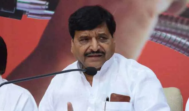 शिवपाल ने अखिलेश मंत्रीमंडल और यूपी के अध्यक्ष पद से इस्तीफा दिया Shivpal Yadav- India TV Hindi