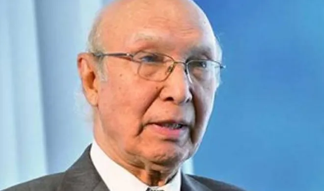 मोदी के बलूचिस्तान का जिक्र किए जाने पर भड़का पाक sartaj aziz- India TV Hindi