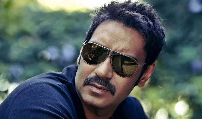 एक कार्यक्रम में बोले अजय देवगन-''बॉलीवुड राजनीति के कारण डरा हुआ" ajay devgn- India TV Hindi