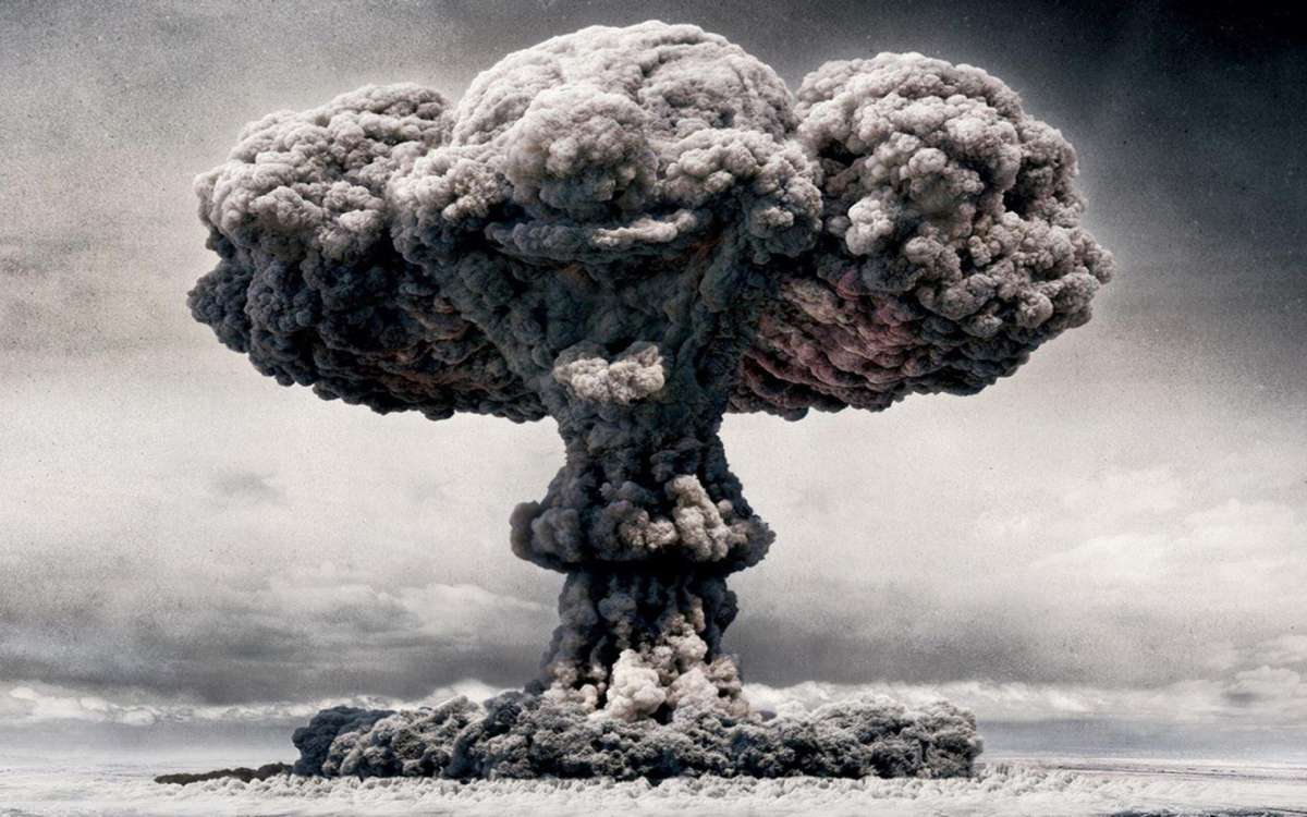 Pakistan was plotting a nuclear bomb conspiracy In the midst of economic crisis । कंगाली के बीच पाकिस्तान रच रहा था परमाणु बम की साजिश!…दुनिया भर में हड़कंप