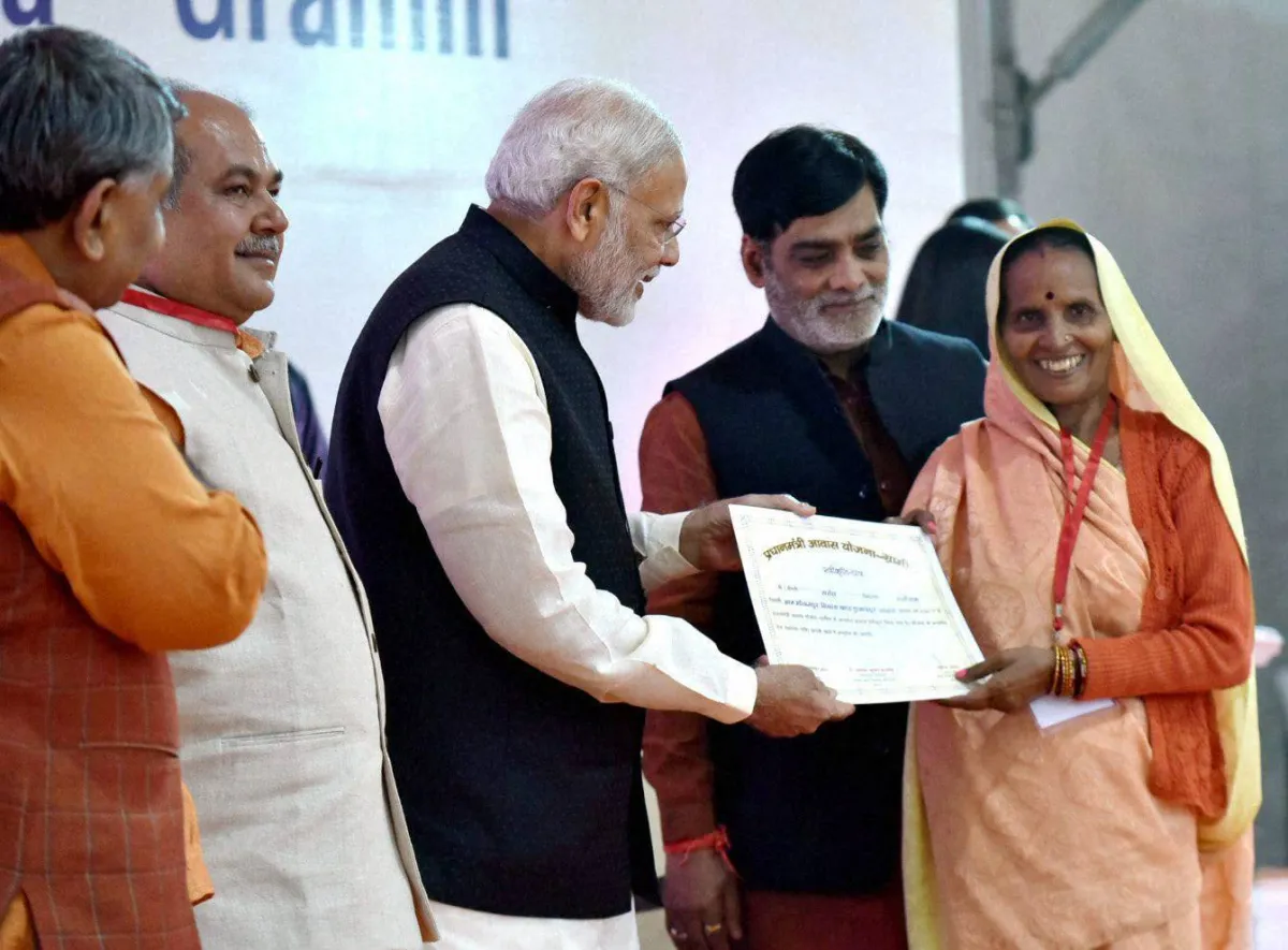 प्रधानमंत्री आवास योजना-ग्रामीण के जरिये बनें मकान के मालिक, जानिए कैसे करें आवेदन? <p>PM Awas Yojana</p>- India TV Hindi