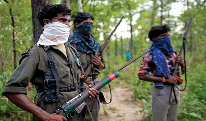 नोटबंदी के चलते नक्सलियों की कमर टूटी, 80 करोड़ रुपये तक हुए बर्बाद maoists- India TV Hindi