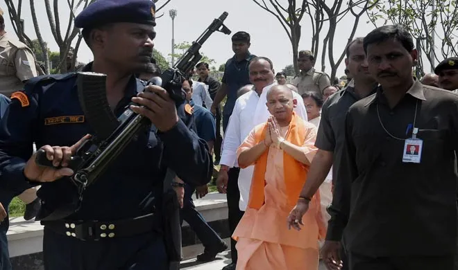 गोरखनाथ से आदित्यनाथ तक, मुख्यमंत्री बनने के एक हफ्ते के अंदर योगी ने जाहिर किए इरादे yogi adityanath- India TV Hindi