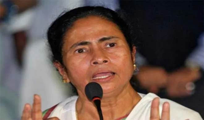 ममता बनर्जी ने योगी आदित्यनाथ के शासन पर उठाए सवाल, कहा, 'यूपी में जातिगत और धर्मिक भेदभाव से लोगों में डर' Mamta Banerjee- India TV Hindi