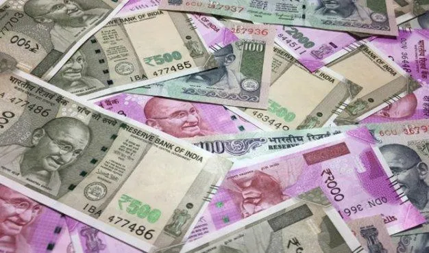 नोटबंदी से पहले 500-2000 के नोटों का तैयार था स्टॉक, गोपनीयता के कारण नहीं रखा गया विचार विमर्श का रिकॉर्ड नोटबंदी से पहले 500-2000 के नोटों का तैयार था स्टॉक, गोपनीयता के कारण नहीं रखा गया विचार विमर्श का रिकॉर्ड- India TV Hindi