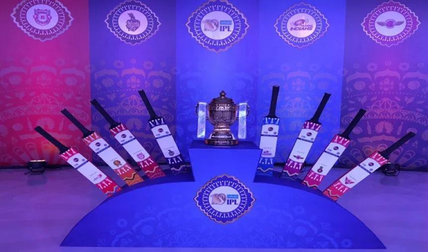 10th Anniversory: IPL है 27,000 करोड़ रुपए का खेल, जानिए टीम कैसे करती हैं कमाई 10th Anniversory: IPL है 27,000 करोड़ रुपए का खेल, जानिए टीम कैसे करती हैं कमाई- India TV Hindi