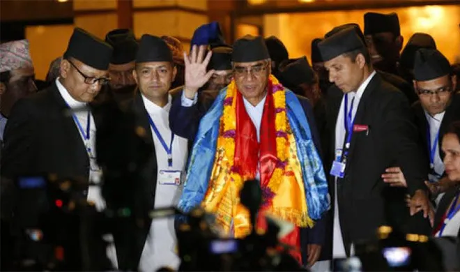 नेपाल के PM शेर बहादुर देउबा और मधेसी पार्टी के बीच बैठक बेनतीजा Sher Bahadur Deuba (in center) | AP Photo- India TV Hindi