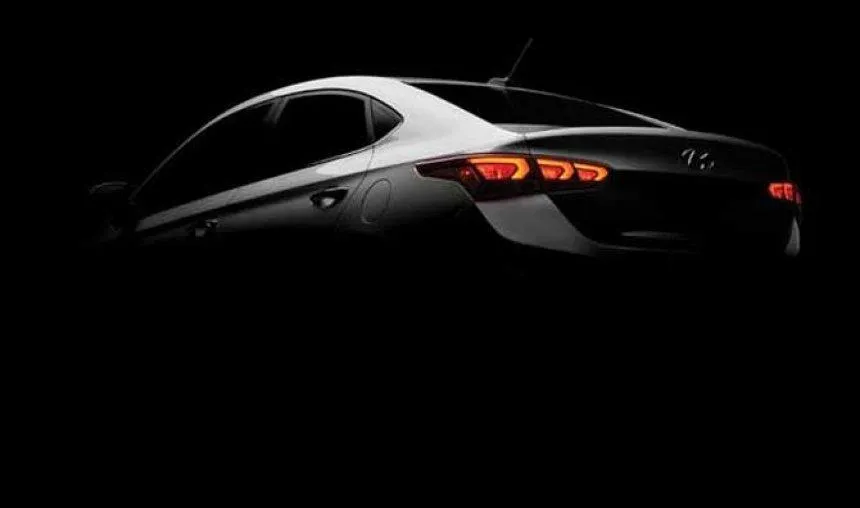 Hyundai ने पेश की 5वीं पीढ़ी की Verna, प्री-बुकिंग हुई शुरू लेकिन 22 अगस्‍त को होगी लॉन्‍च- India TV Paisa