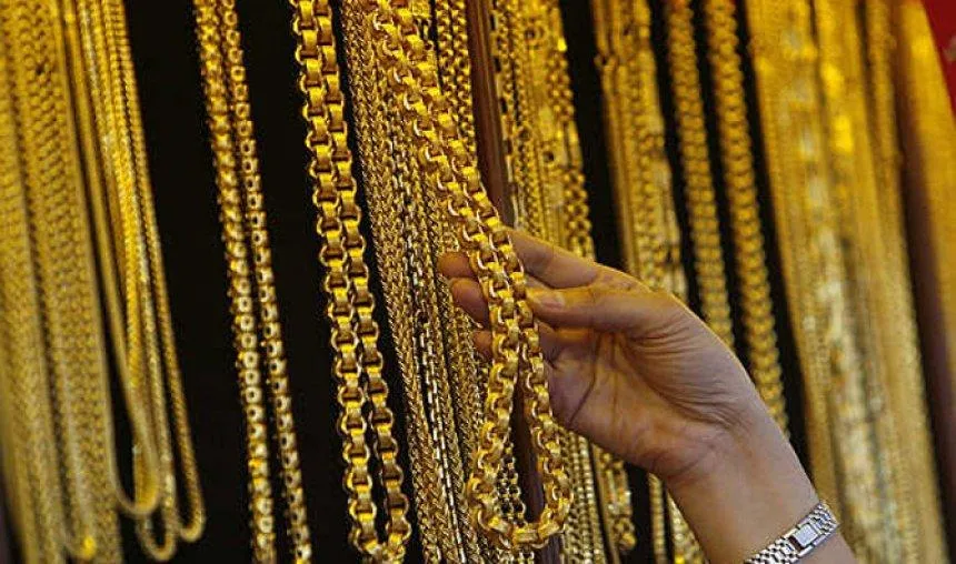 पेटीएम के ग्राहक रोज ऑनलाइन खरीद रहे हैं 11 रुपए का सोना, बिना कोई शुल्क दिए जमा कर रहे हैं लॉकर में पेटीएम के ग्राहक रोज ऑनलाइन खरीद रहे हैं 11 रुपए का सोना, बिना कोई शुल्क दिए जमा कर रहे हैं लॉकर में- India TV Paisa