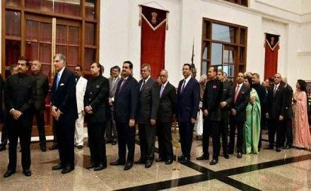 आदित्य बिड़ला समूह का बाजार पूंजीकरण 50 अरब डॉलर के पार, टाटा अभी भी टॉप पर, जानिए देश की शीर्ष 10 कंपनियां आदित्य बिड़ला समूह का बाजार पूंजीकरण 50 अरब डॉलर के पार, टाटा अभी भी टॉप पर, जानिए देश की शीर्ष 10 कंपनियां- India TV Paisa