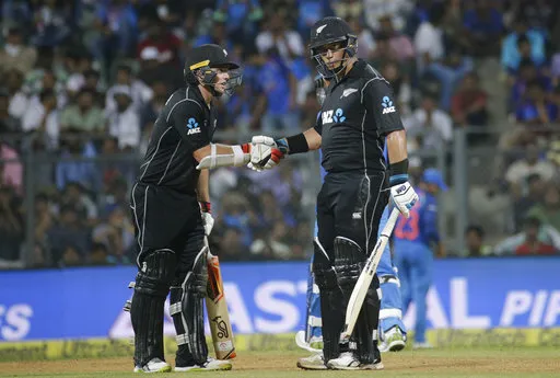 SCORE, Ind vs Nz, 1st ODI: न्यूज़ीलैंड ने भारत को 6 विकेट से हराया Latham, taylor- India TV Hindi