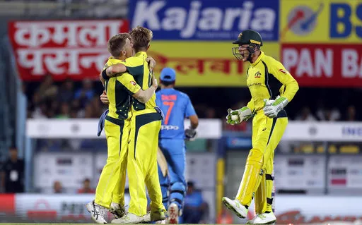 Live Cricket score, इंडिया वस ऑस्ट्रेलिया लाइव क्रिकेट स्कोर : ऑस्ट्रेलिया ने भारत को 8 विकेट से हराकर सिरीज़ में की बराबरी Kohli, Warner, लाइव क्रिकेट स्कोर इंडिया वस ऑस्ट्रेलिया- India TV Hindi