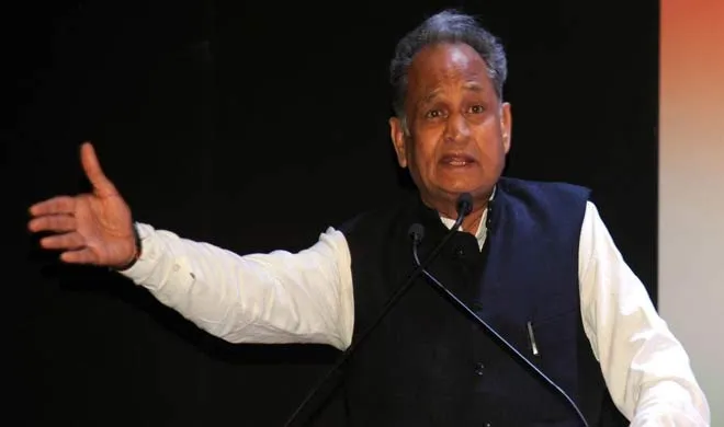 मोदी जितना हमला करेंगे, कांग्रेस की गुजरात जीत उतनी आसान होगी: गहलोत ashok gehlot- India TV Hindi