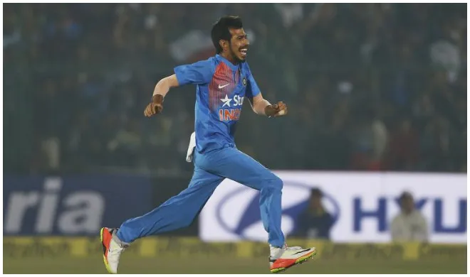 दूसरे टी20 में ये कारनामा करते ही नेहरा को पीछे छोड़ देंगे युजवेंद्र चहल युजवेंद्र चहल- India TV Hindi