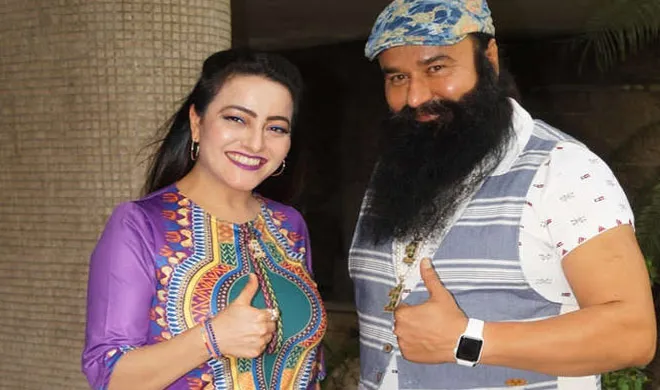 हनीप्रीत ने बलात्कारी बाबा राम रहीम के साथ रिश्ते को मान लिया है? जानें हनी के कबूलनामे का सच honeypreet and ram rahim- India TV Hindi