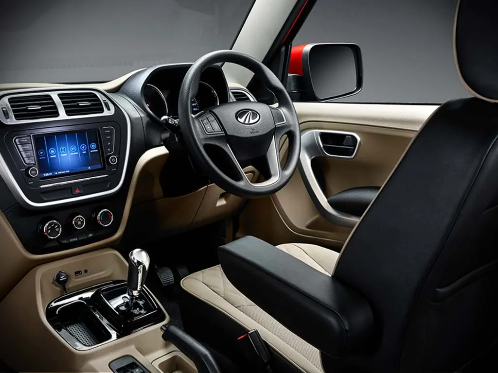 महिंद्रा पेश करेगी पहले से बड़ी टीयूवी 300 प्लस, लॉन्च से पहले आएगी सड़कों पर Mahindra TUV 300 Plus- India TV Paisa