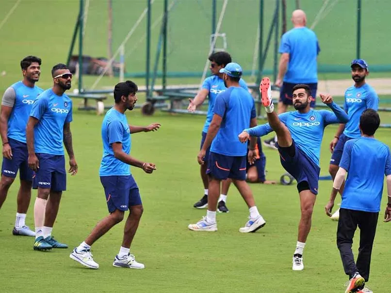 India vs South Africa, 4th ODI: दक्षिण अफ्रीका ने जीता चौथा वनडे, भारत को 5 विकेट से दी मात Team india in a practice session- India TV Hindi