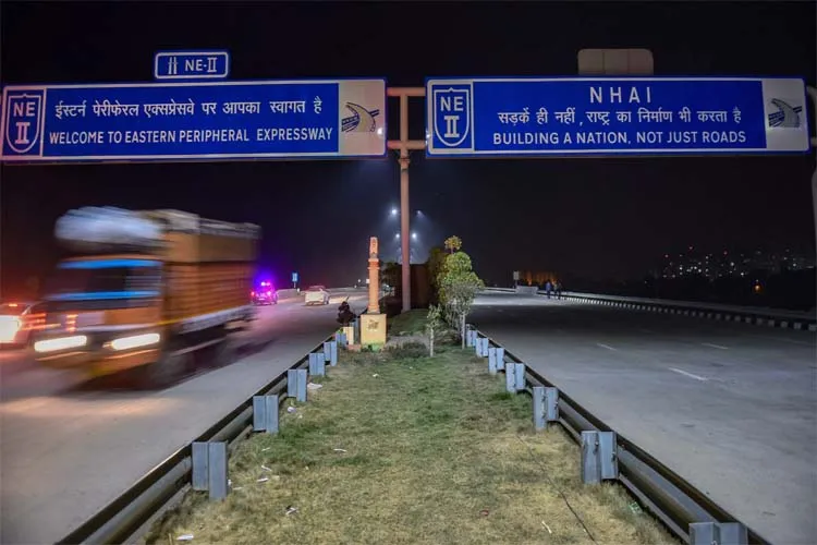 दिल्ली-मेरठ एक्सप्रेसवे पर पीएम मोदी का आज रोड शो, सोलर पावर से लैस देश के पहले हाईवे का करेंगे उद्घाटन Eastern Peripheral expressway- India TV Hindi