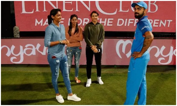 विराट कोहली, हरमनप्रीत कौर और स्मृति मंधाना को BCCI के सर्वश्रेष्ठ क्रिकेटर का पुरस्कार <p>विराट कोहली,...- India TV Hindi