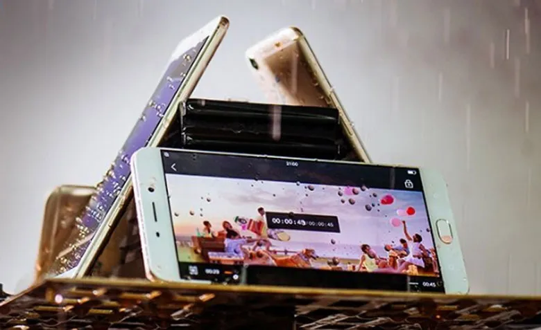 इन स्मार्टफोन में है 4 जीबी रैम, कीमत 15000 रुपए से भी कम <p>smartphones</p>- India TV Paisa