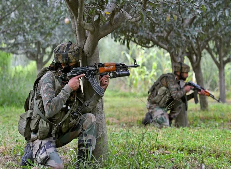 J&K: कुलगाम में सेना ने मार गिराए लश्कर-ए-तैयबा के 2 आतंकवादी, एक ने किया सरेंडर <p>representational image</p>- India TV Hindi