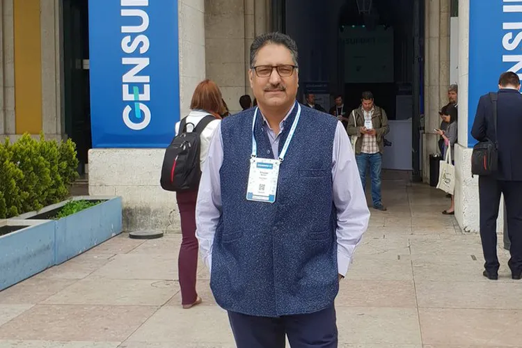 मंत्रियों, विपक्षी नेताओं, मीडिया संस्थानों ने की 'राइजिंग कश्मीर' के प्रधान संपादक शुजात बुखारी की हत्या की निंदा Ministers, opposition leaders, media houses condemn killing of Kashmir Journalist Shujaat Bukhari- India TV Hindi