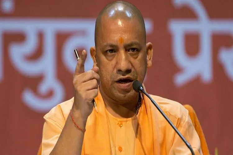 यूपी: CM योगी आदित्यनाथ ने बनाया अनोखा रिकॉर्ड, 16 महीने घूम लिए प्रदेश के सारे जिले <p>सीएम योगी...- India TV Hindi