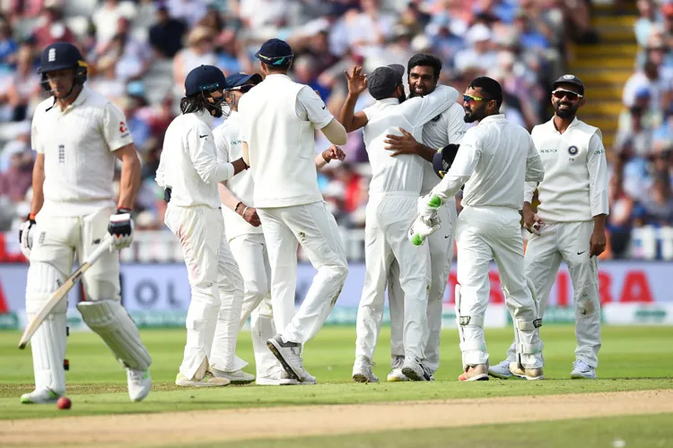 Live Streaming Cricket, India vs England, Day 2: देखें भारत बनाम इंग्लैंड पहला टेस्ट मैच क्रिकेट स्कोर ऑनलाइन और लाइव कवरेज at Sony Network भारत बनाम इंग्लैंड टेस्ट मैच, दूसरा दिन LIVE STREAMING - India TV Hindi