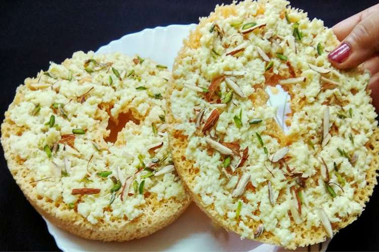 Ghevar How to make Ghevar: Sawan Special Recipe: सावन में 'घेवर' का