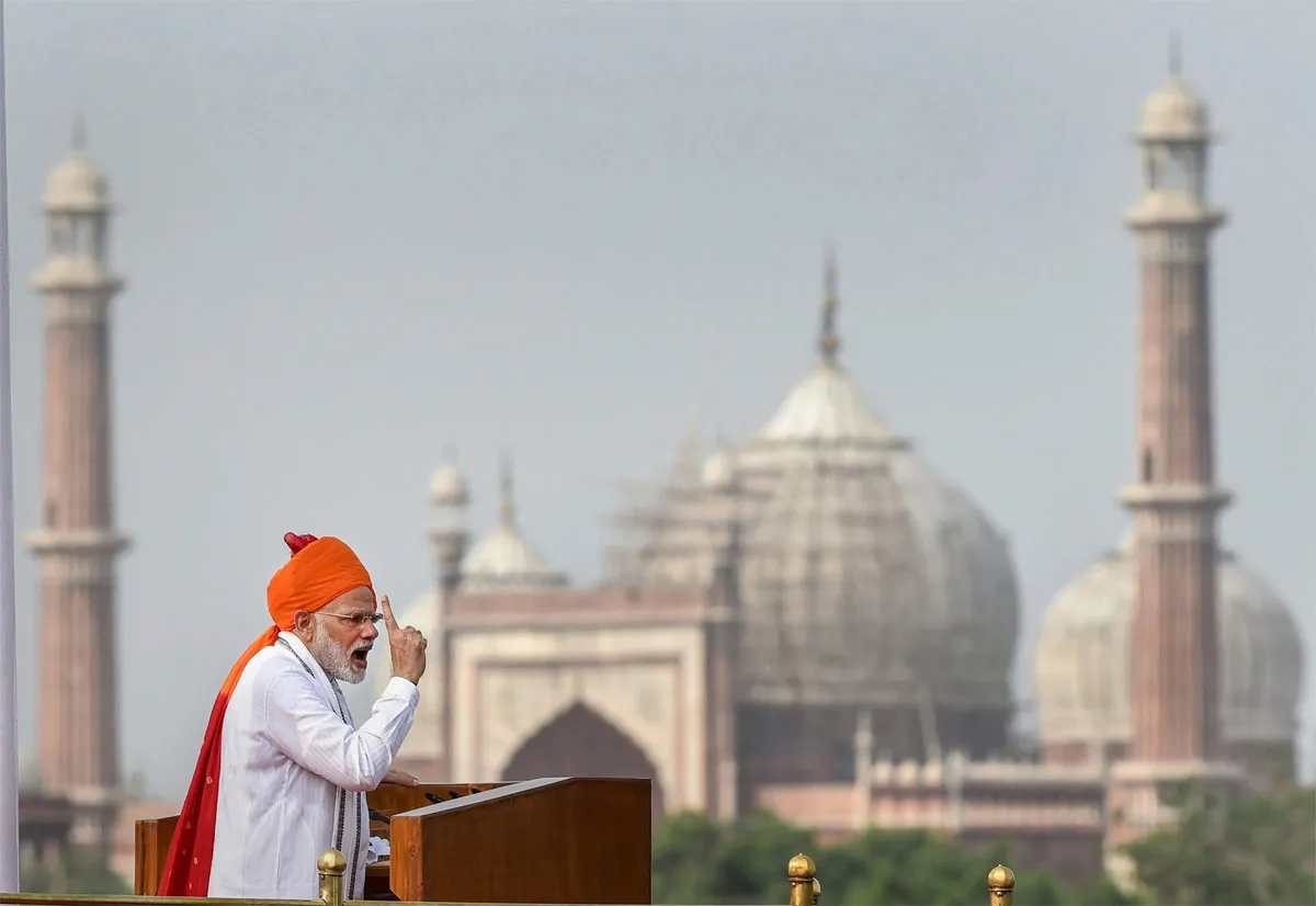 Independence Day 2018: अर्थव्यवस्था को लेकर प्रधानमंत्री मोदी की 10 सबसे बड़ी बातें, 4 साल की उपलब्धियां <p><span style="color: #626262; background-color:...- India TV Hindi