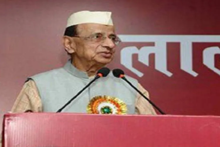 विभिन्न राज्यों के पूर्व राज्यपाल रहे कांग्रेस के वरिष्ठ नेता भीष्म नारायण सिंह का लंबी बीमारी के बाद निधन <p>Bhishma Narain Singh</p>- India TV Hindi