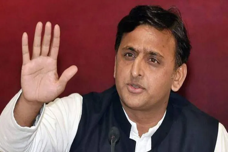 सपा प्रमुख अखिलेश यादव ने कहा, 'जनता प्रधानमंत्री का नया चेहरा चाहती है'' Akhilesh yadav- India TV Hindi