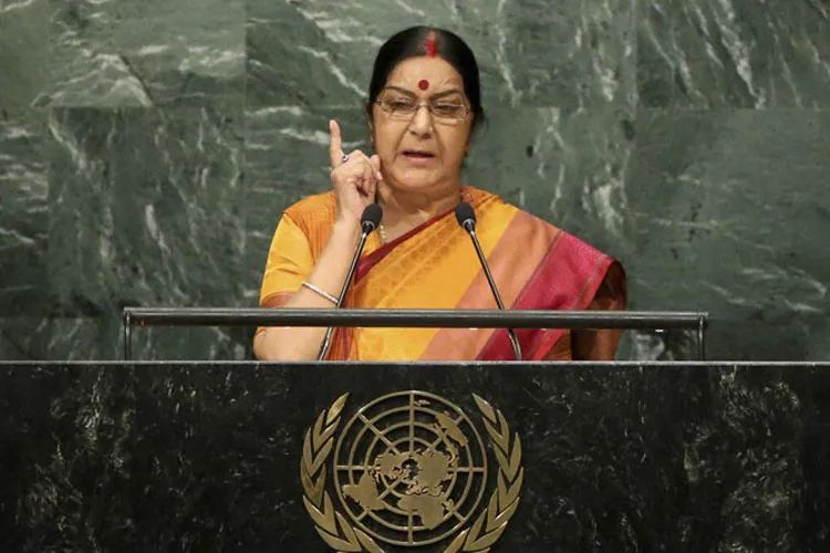 जानें, संयुक्त राष्ट्र में विदेश मंत्री सुषमा स्वराज ने पाकिस्तान को आतंकवाद पर कैसे लताड़ा Sushma Swaraj at UNGA | AP- India TV Hindi