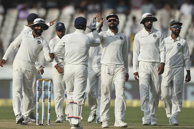भारत बनाम वेस्टइंडीज, Day 2 Highlights: दूसरे दिन का खेल खत्म, भारत 308/4, पंत-रहाणे शतक के करीब <p>भारतीय टीम</p>- India TV Hindi