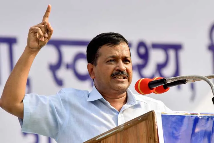 केजरीवाल का मोदी पर हमला, कहा- प्रधानमंत्री ईमानदार हैं तो उन्हें CBI जांच से डर क्यों? <p>arvind kejriwal</p>- India TV Hindi