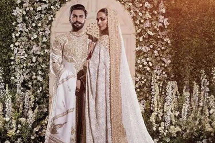 मुंबई रिसेप्शन से दीपिका पादुकोण और रणवीर सिंह की पहली तस्वीर आई सामने Deepika Padukone and Ranveer Singh- India TV Hindi